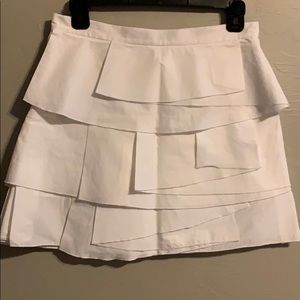 BCBGMaxazria white skirt size 4